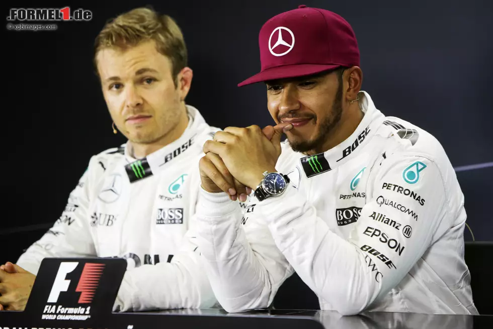 Foto zur News: Nico Rosberg (Mercedes) und Lewis Hamilton (Mercedes)