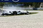 Foto zur News: Lewis Hamilton (Mercedes) und Nico Rosberg (Mercedes)