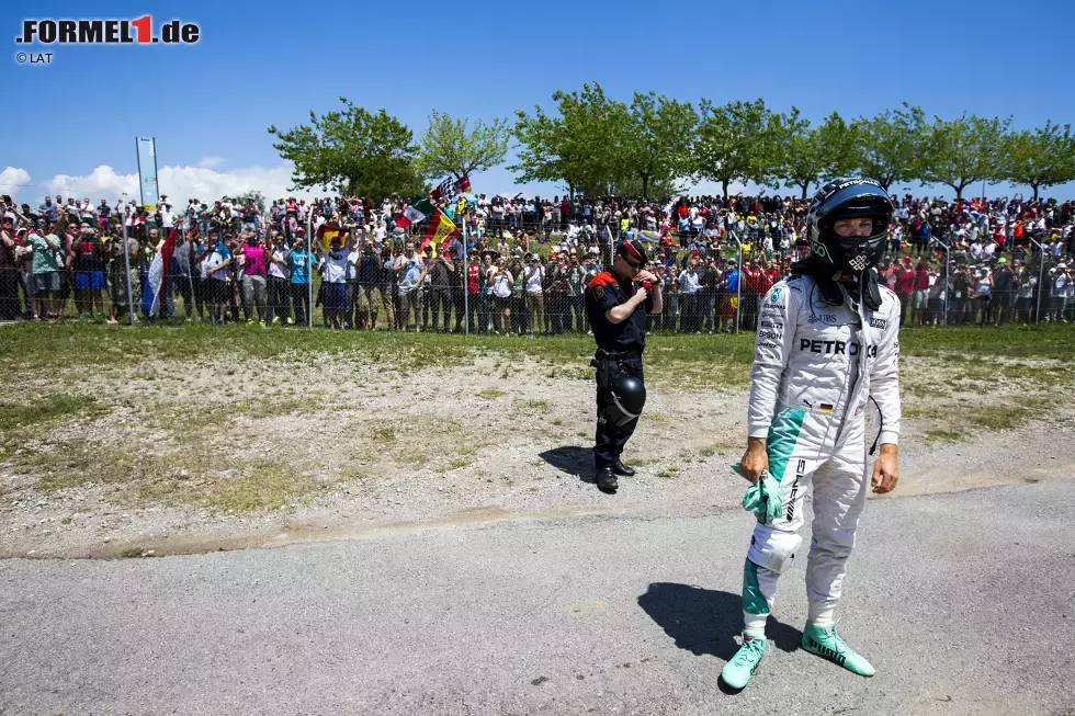 Foto zur News: Nico Rosberg (Mercedes) und Lewis Hamilton (Mercedes)