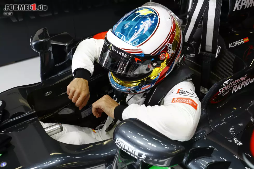 Foto zur News: Fernando Alonso (McLaren)