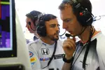 Foto zur News: Fernando Alonso (McLaren)