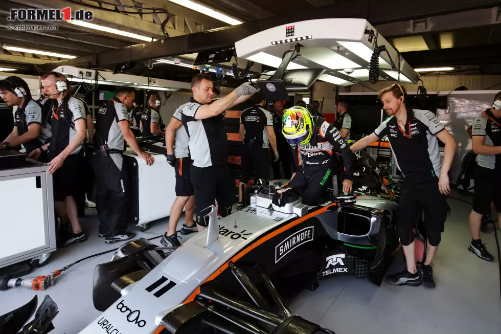 Foto zur News: Sergio Perez (Force India)