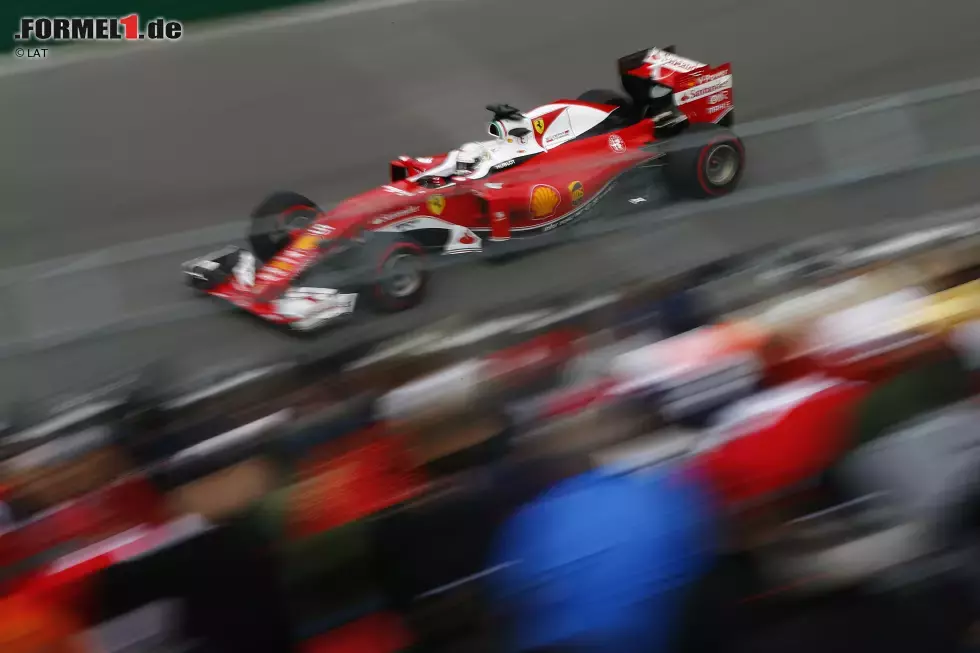 Foto zur News: Sebastian Vettel (Ferrari)