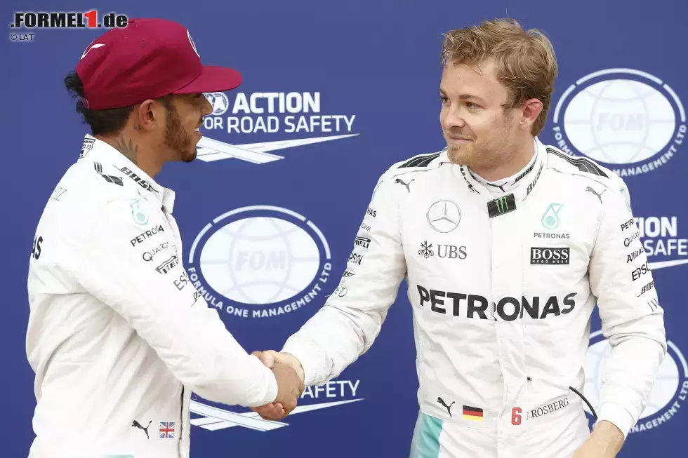 Foto zur News: Lewis Hamilton (Mercedes) und Nico Rosberg (Mercedes)