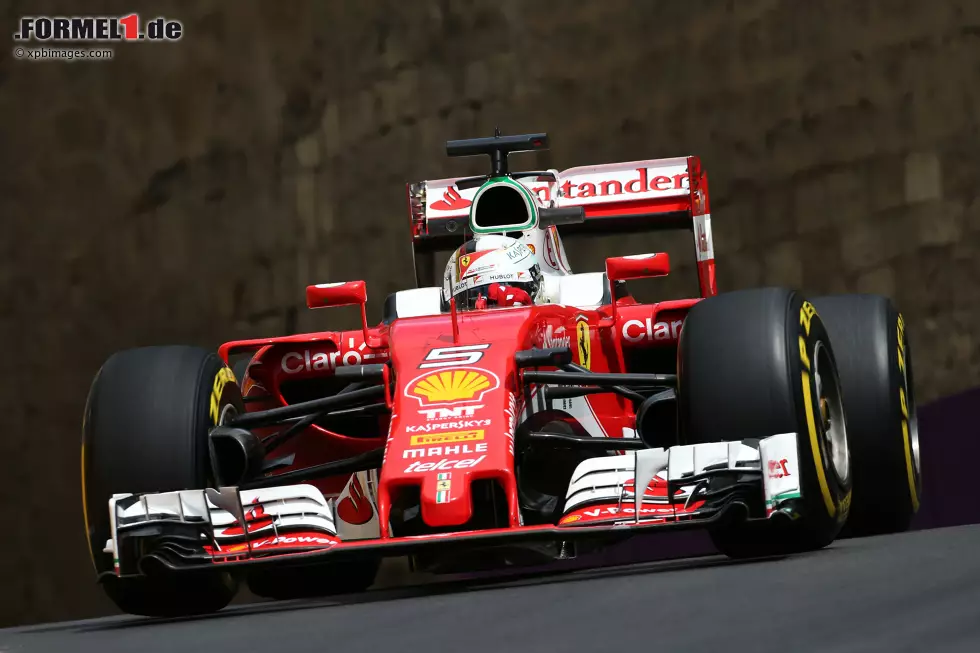 Foto zur News: Sebastian Vettel (Ferrari)