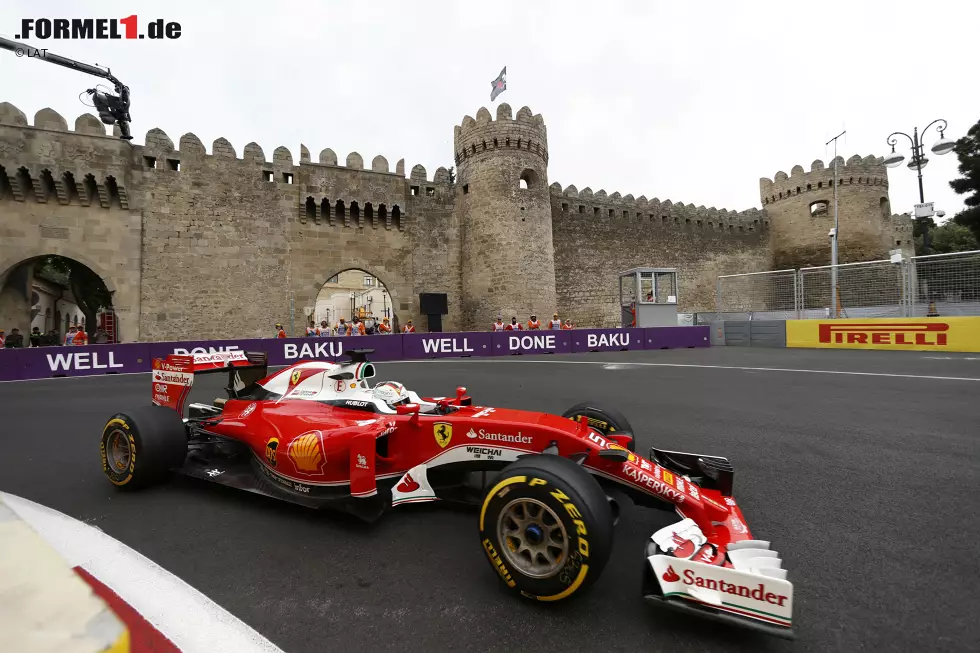 Foto zur News: Sebastian Vettel (Ferrari)