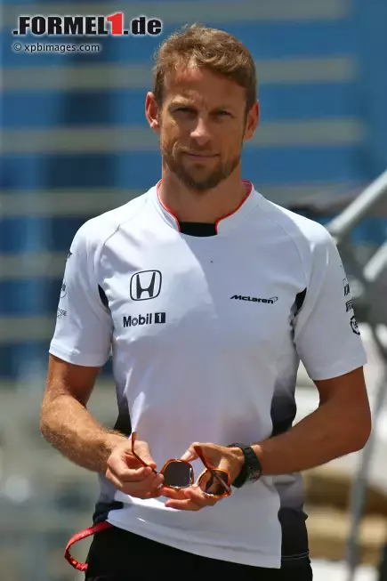 Foto zur News: Jenson Button (McLaren)