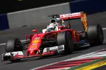 Foto zur News: Sebastian Vettel (Ferrari)