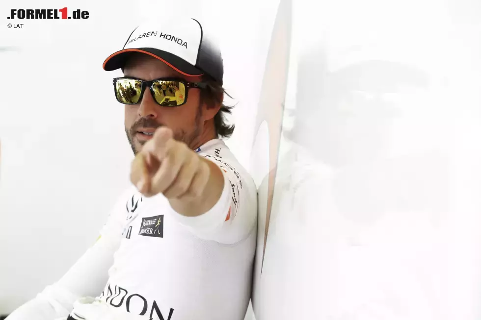 Foto zur News: Fernando Alonso (McLaren)