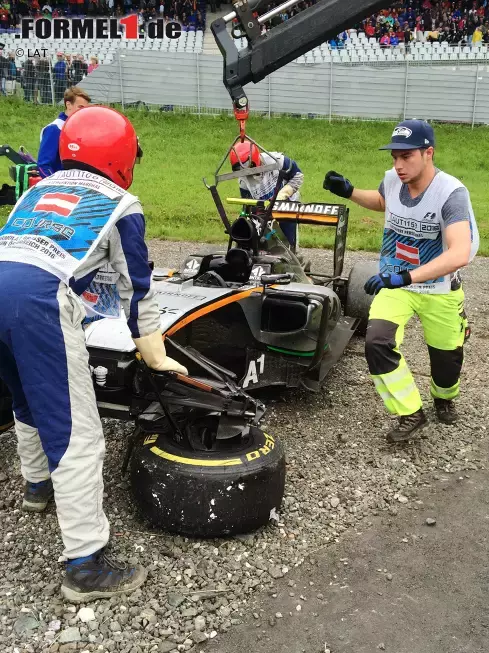 Foto zur News: Sergio Perez (Force India)