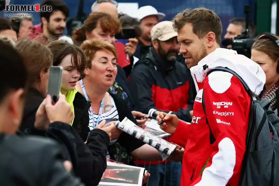 Foto zur News: Sebastian Vettel (Ferrari)