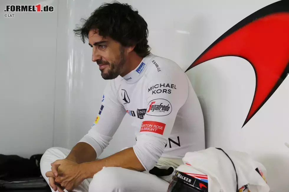 Foto zur News: Fernando Alonso (McLaren)