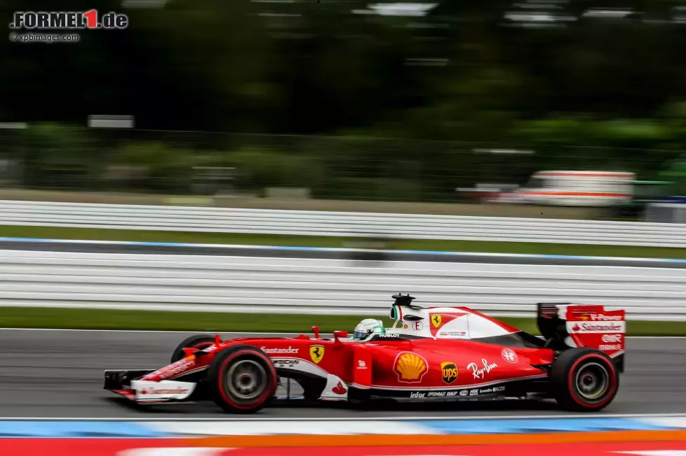 Foto zur News: Sebastian Vettel (Ferrari)