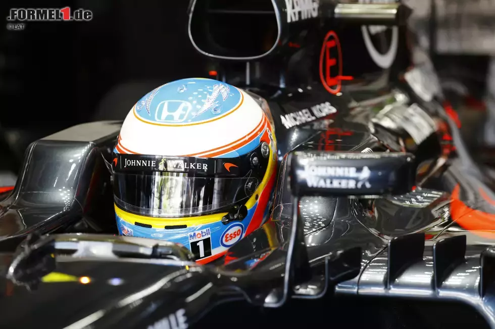 Foto zur News: Fernando Alonso (McLaren)