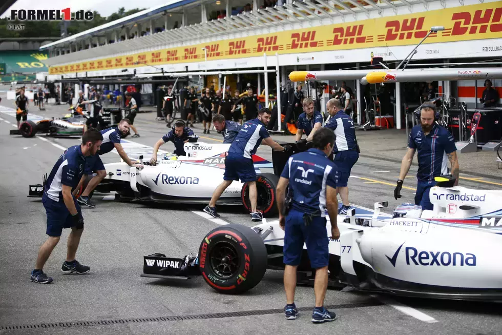 Foto zur News: Valtteri Bottas (Williams), Felipe Massa (Williams) und Sergio Perez (Force India)