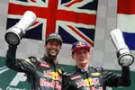 Foto zur News: Daniel Ricciardo (Red Bull) und Max Verstappen (Red Bull)