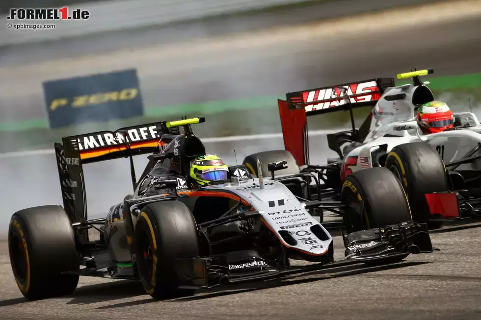 Foto zur News: Sergio Perez (Force India) und Esteban Gutierrez (Haas)