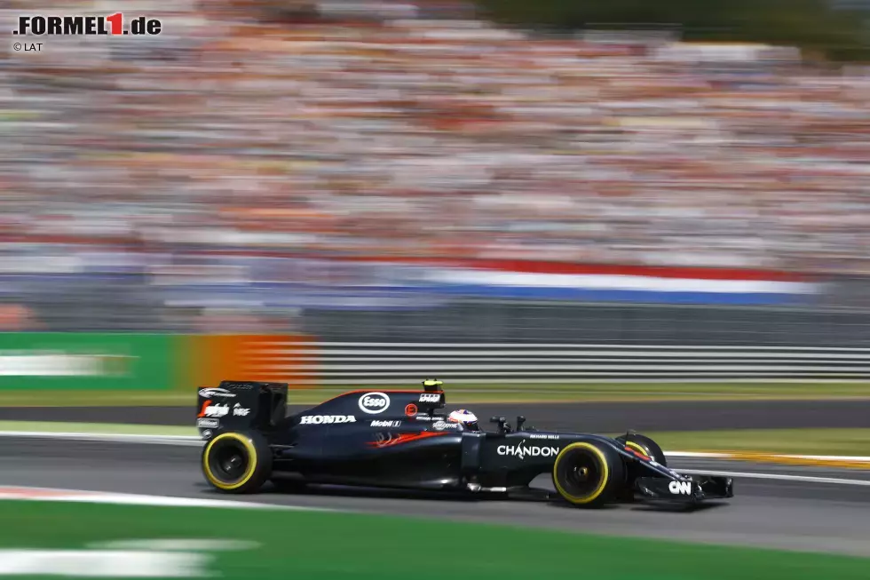 Foto zur News: Jenson Button (McLaren)