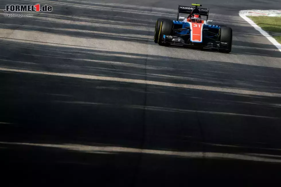 Foto zur News: Esteban Ocon (Manor)