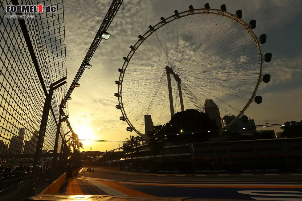 Foto zur News: Sergio Perez (Force India)