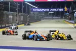 Foto zur News: Esteban Ocon (Manor) und Jolyon Palmer (Renault)