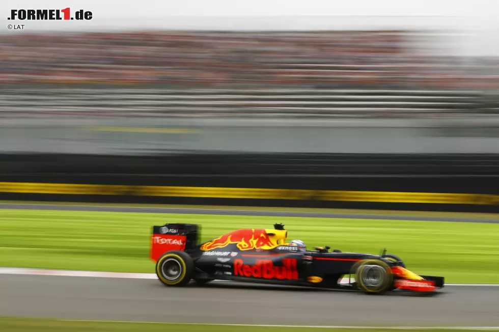 Foto zur News: Daniel Ricciardo (Red Bull)