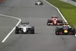 Foto zur News: Daniel Ricciardo (Red Bull), Valtteri Bottas (Williams) und Kimi Räikkönen (Ferrari)