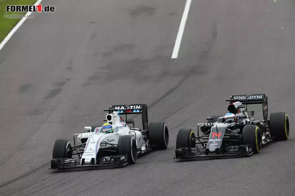 Foto zur News: Felipe Massa (Williams) und Fernando Alonso (McLaren)