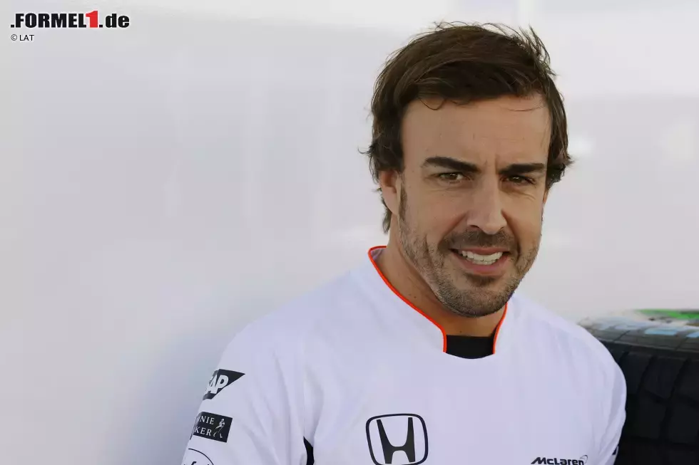 Foto zur News: Fernando Alonso (McLaren)