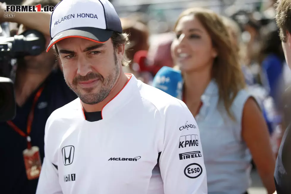 Foto zur News: Fernando Alonso (McLaren)