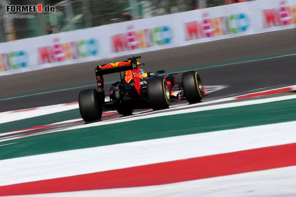 Foto zur News: Daniel Ricciardo (Red Bull)