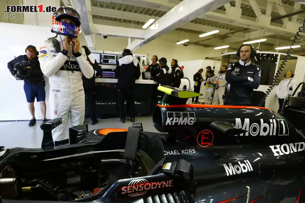 Foto zur News: Jenson Button (McLaren)