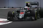 Foto zur News: Jenson Button (McLaren)