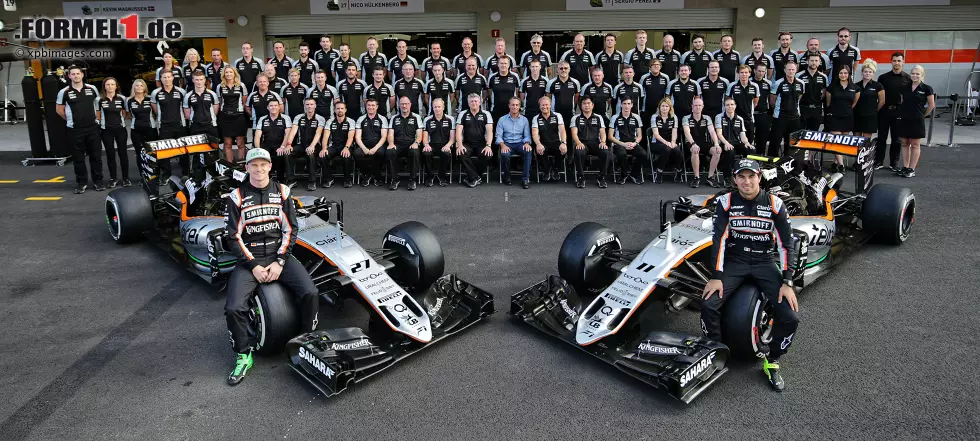 Foto zur News: Nico Hülkenberg (Force India) und Sergio Perez (Force India)