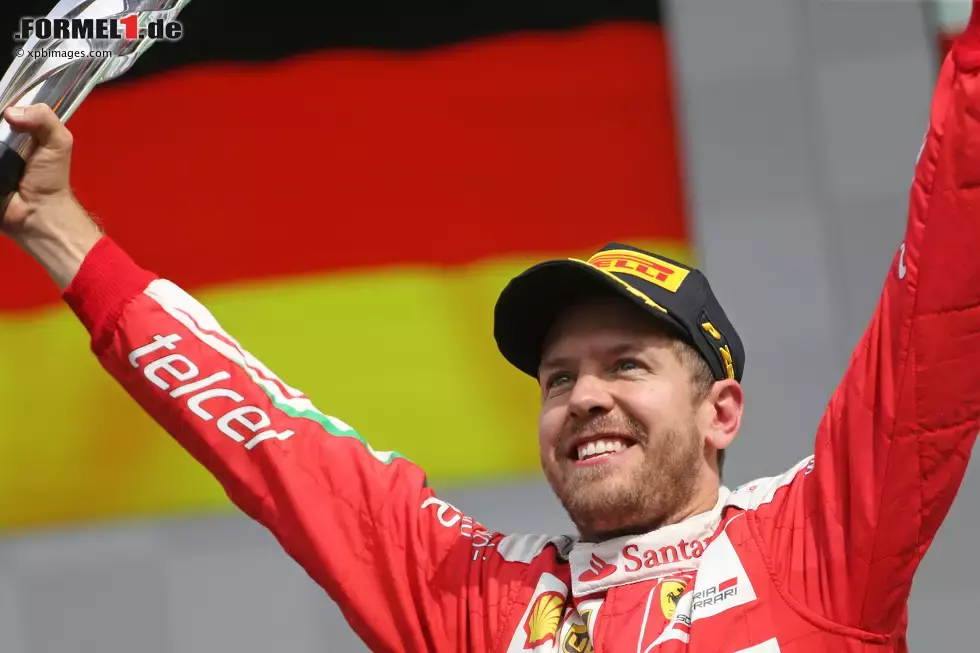 Foto zur News: Sebastian Vettel (Ferrari)