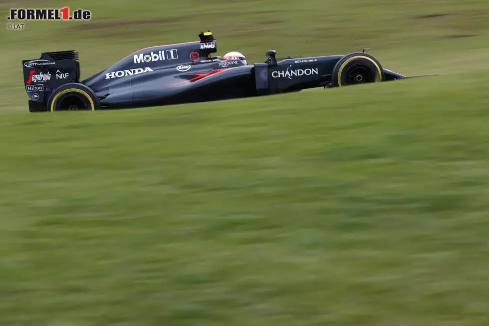 Foto zur News: Jenson Button (McLaren)