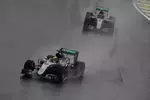 Foto zur News: Lewis Hamilton (Mercedes) und Nico Rosberg (Mercedes)