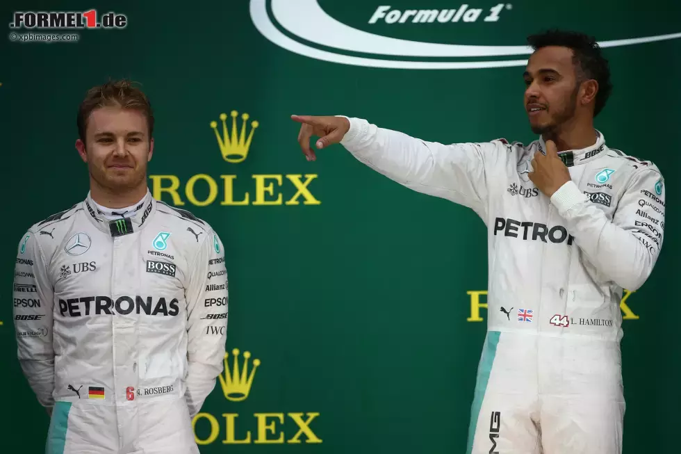 Foto zur News: Nico Rosberg (Mercedes) und Lewis Hamilton (Mercedes)