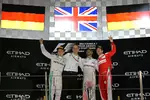 Foto zur News: Nico Rosberg (Mercedes), Lewis Hamilton (Mercedes) und Sebastian Vettel (Ferrari)