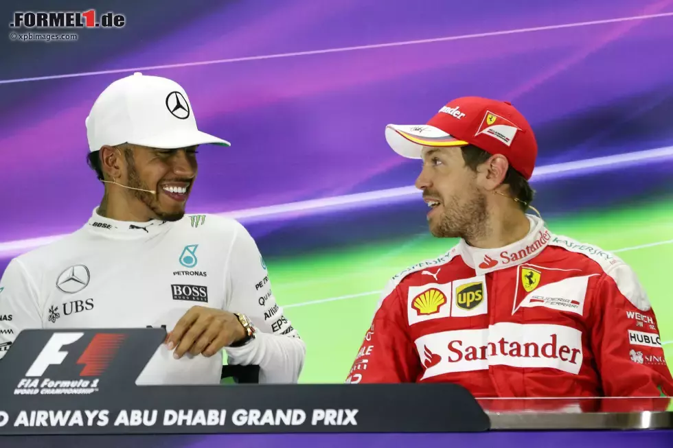 Foto zur News: Lewis Hamilton (Mercedes) und Sebastian Vettel (Ferrari)