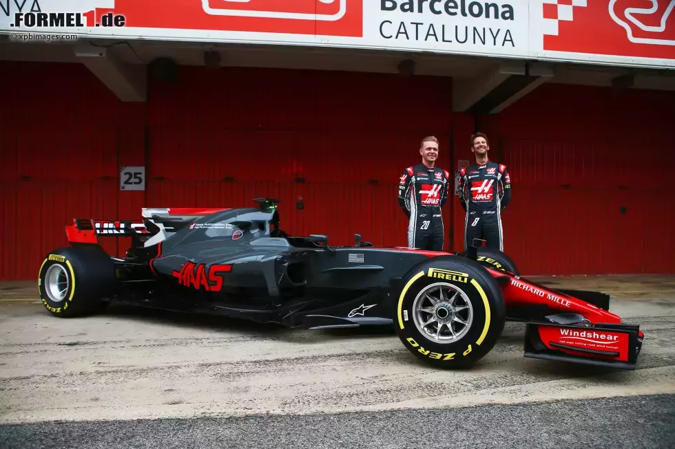 Foto zur News: Kevin Magnussen (Haas) und Romain Grosjean (Haas)