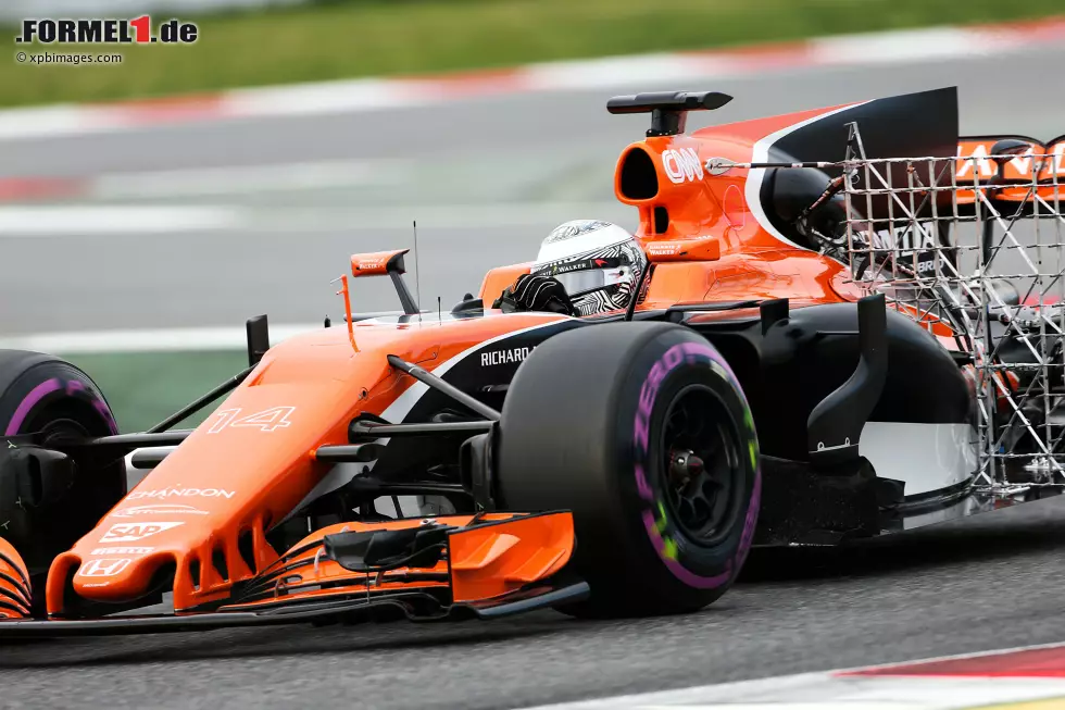 Foto zur News: Fernando Alonso (McLaren)