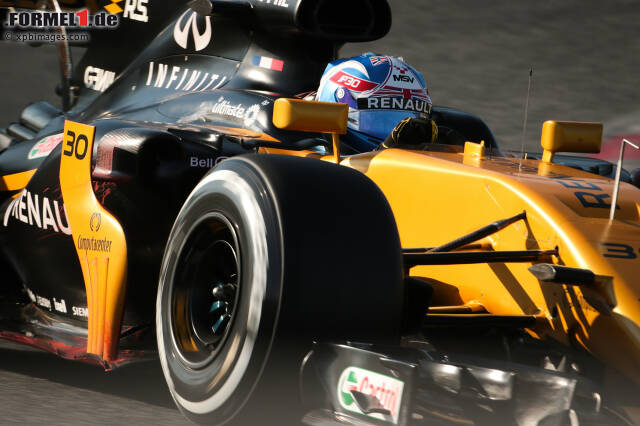 Foto zur News: Jolyon Palmer überraschte als Dritter. Renault scheint im Winter zugelegt zu haben.