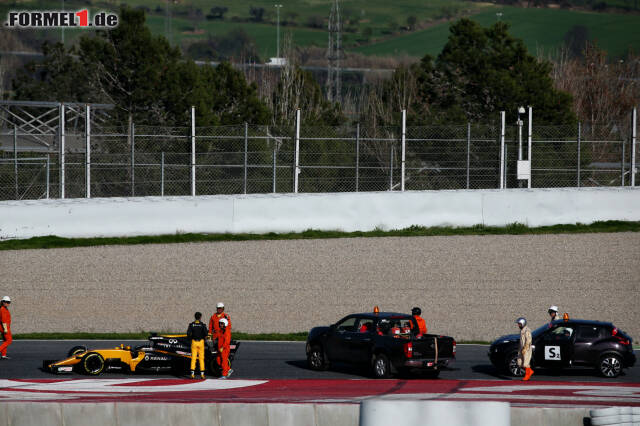 Foto zur News: Ganz im Gegensatz zum Renault: Jolyon Palmer, der wegen technischer Probleme am Vormittag Nico Hülkenbergs Einsatzzeit spendiert bekam, rollte erneut aus.