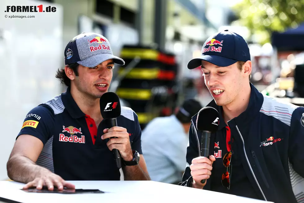 Foto zur News: Carlos Sainz (Toro Rosso) und Daniil Kwjat (Toro Rosso)