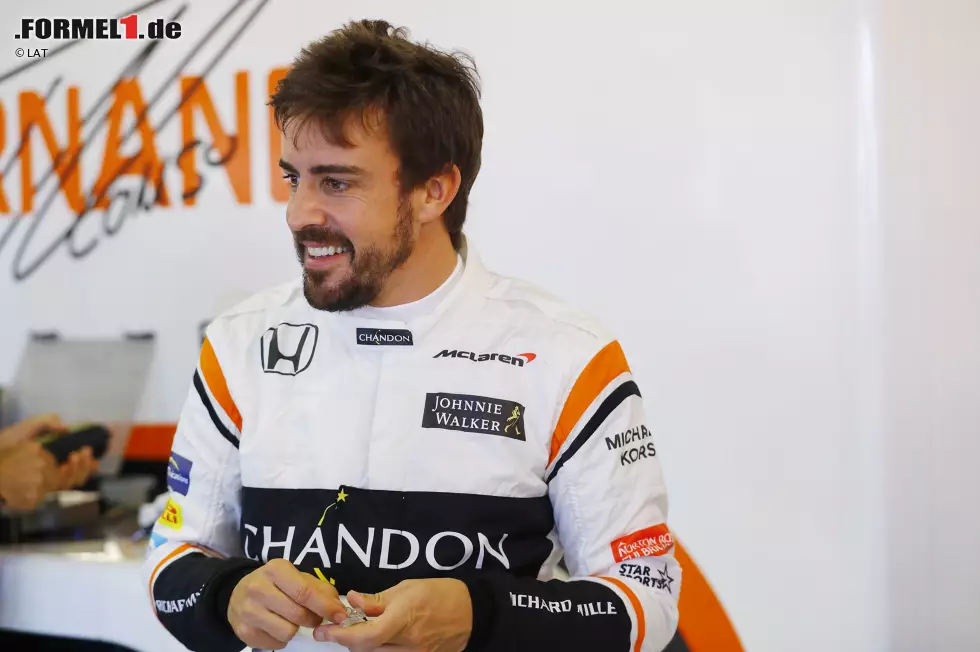 Foto zur News: Fernando Alonso (McLaren)