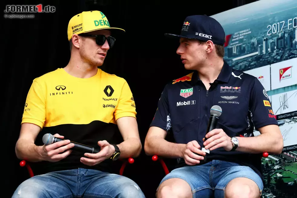 Foto zur News: Nico Hülkenberg (Renault) und Max Verstappen (Red Bull)