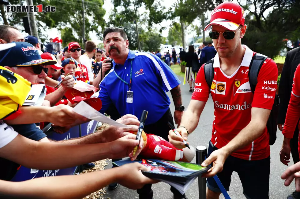 Foto zur News: Sebastian Vettel (Ferrari)