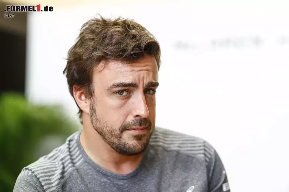 Foto zur News: Fernando Alonso (McLaren)