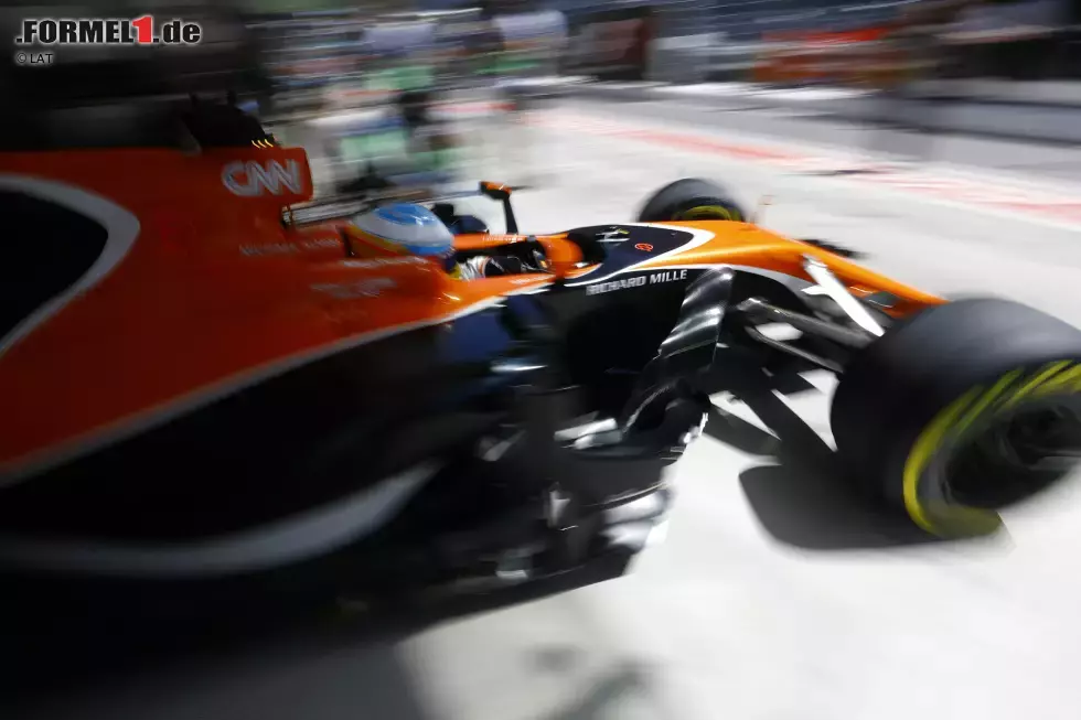 Foto zur News: Fernando Alonso (McLaren)